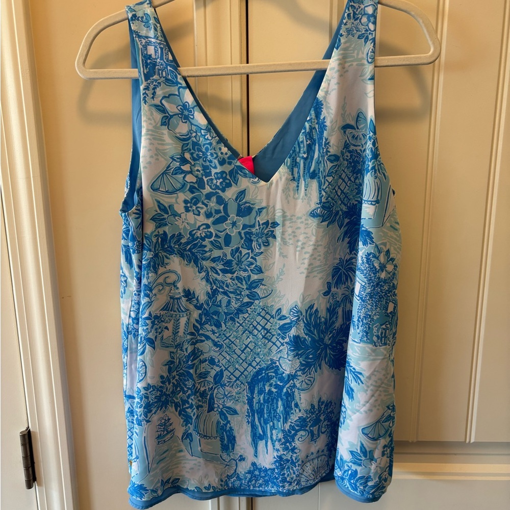Lilly Pulitzer Florin Blue and White Sleeveless Top - REVERSIBLE!! - size MEDIUM